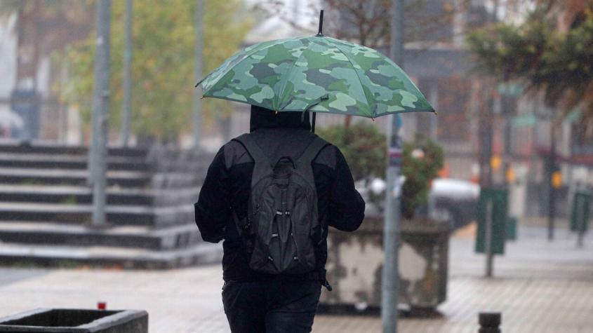 Clima en Santiago: Meteoróloga Michelle Adam asegura que volverá a llover esta semana