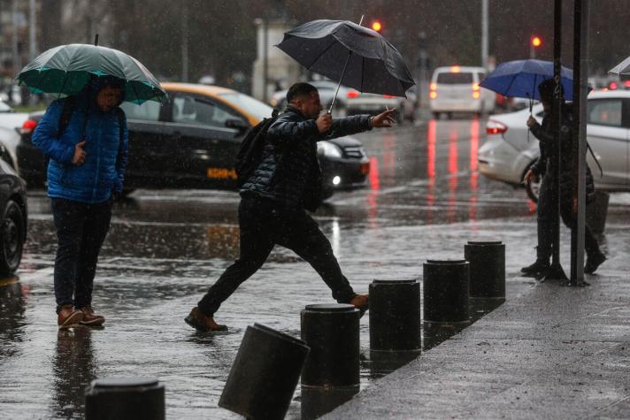 Lluvia en Santiago: ¿Hasta qué hora durarán las precipitaciones en la RM?