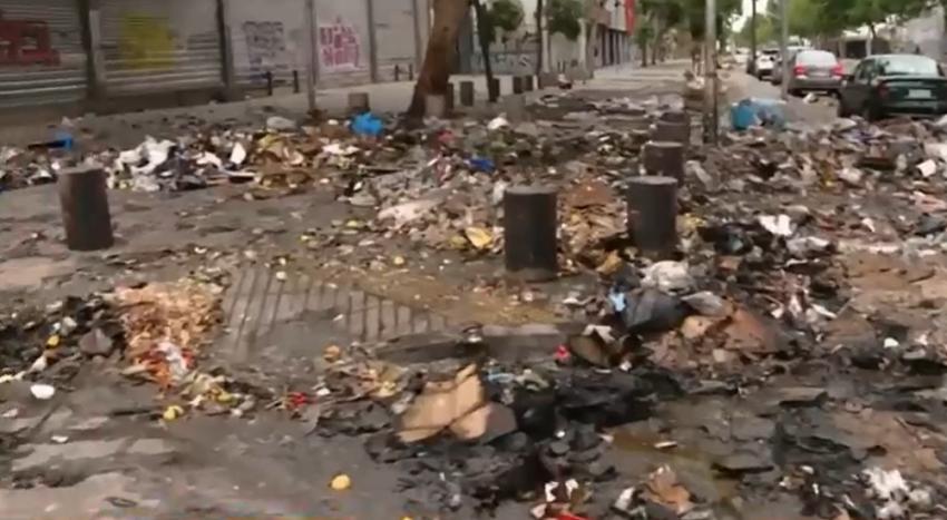 ¡Insólito! Queman basura en pleno barrio Meiggs ante acumulación por paro de recolectores