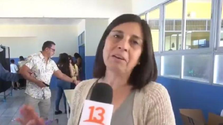 "Ya me lo tomo con humor": Mujer sorprendió al revelar que ha sido 10 veces vocal de mesa