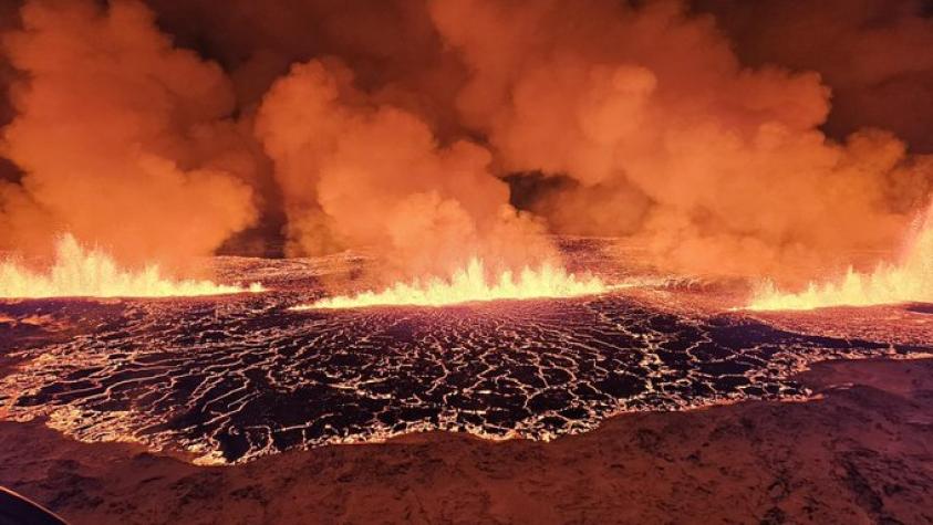 Las impactantes imágenes de la erupción de un volcán en Islandia