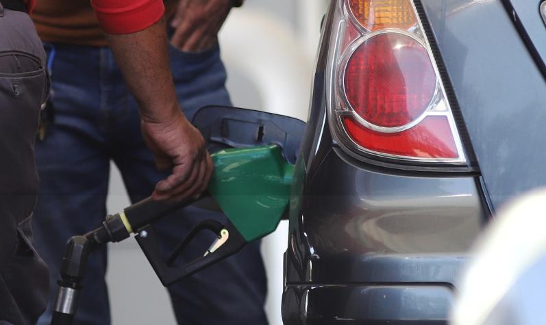 Buenas noticias: informan disminución en el precio de la bencina
