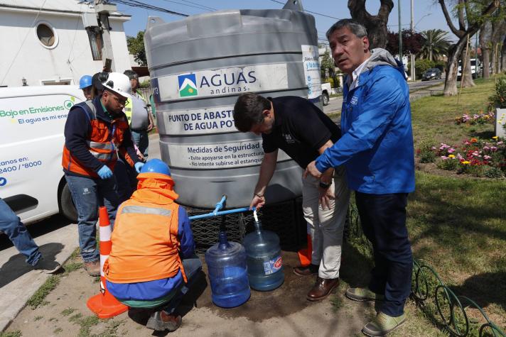 Corte de agua en Región Metropolitana: comunas, sectores y horarios afectados