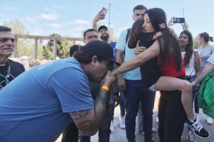 "Cristo va a estar acá": Así fue el primer encuentro de la “Sanadora de Rosario” en Chile 