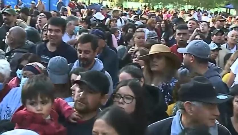 Leda Bergonzi: 7 mil feligreses generan caos en nueva visita de la "Sanadora de Rosario"