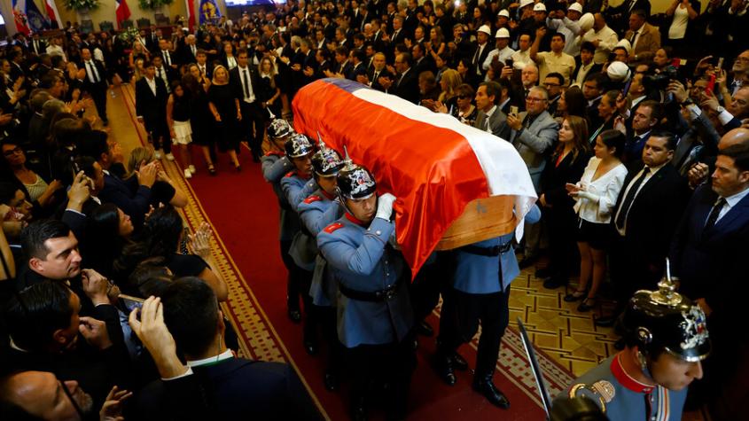 No será en el Cementerio General: ¿Dónde estará enterrado el expresidente Piñera?