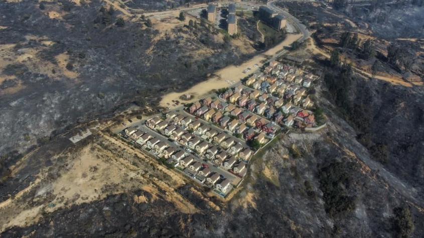 Por qué este condominio de 70 casas se salvó del incendio en Quilpué