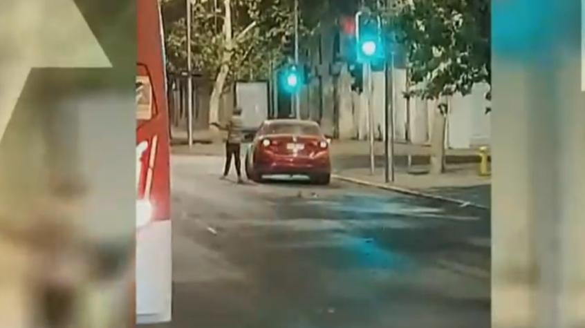 Sujeto dispara contra otro hombre en plena Alameda