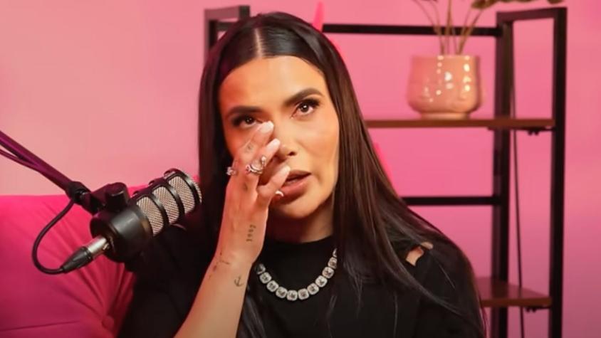 Influencer es "cancelada" por enojarse con su exnovio porque le regaló "iPhone 14 y no el Pro o el Pro Max"