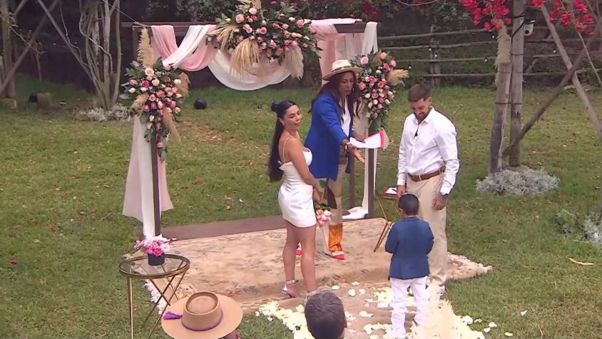 Luis Mateucci y Daniela Aránguiz se casaron en Tierra Brava