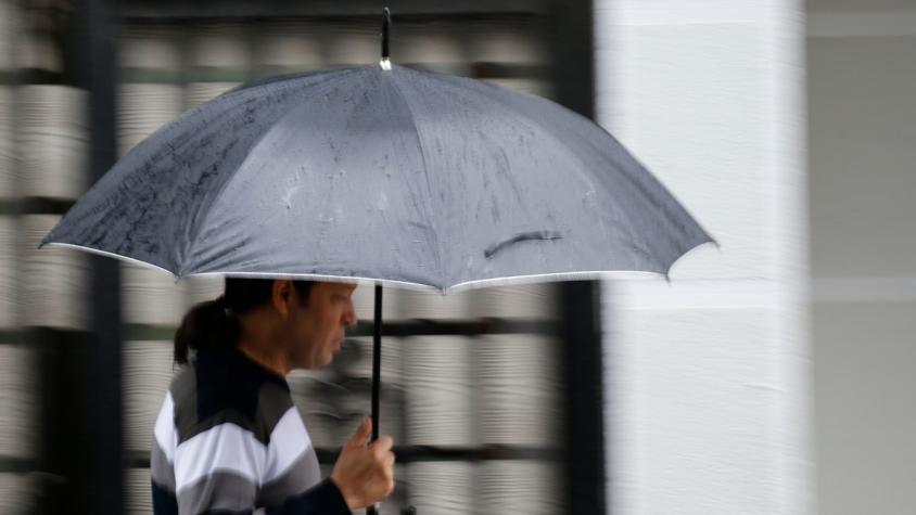 ¿Se sacan los paraguas? El tiempo para el 12 de abril en la Región Metropolitana