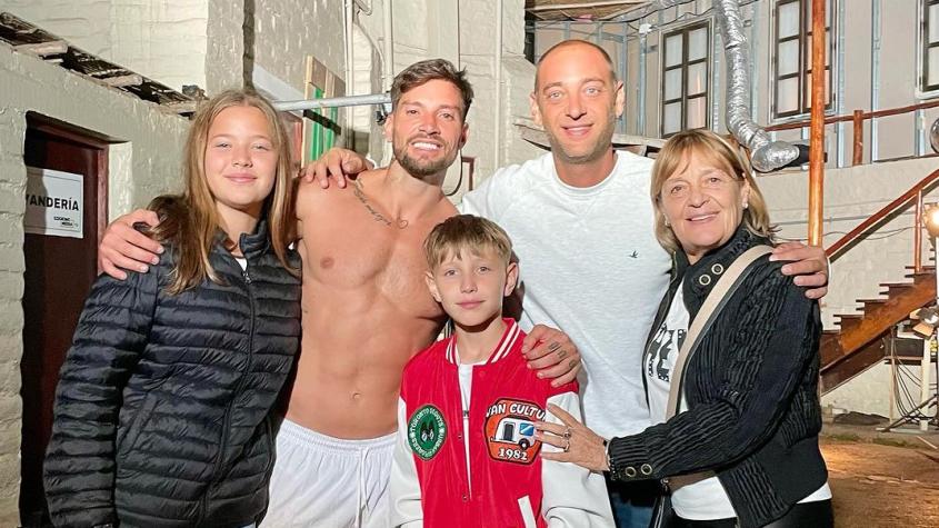 Luis Mateucci con su familia en Tierra Brava