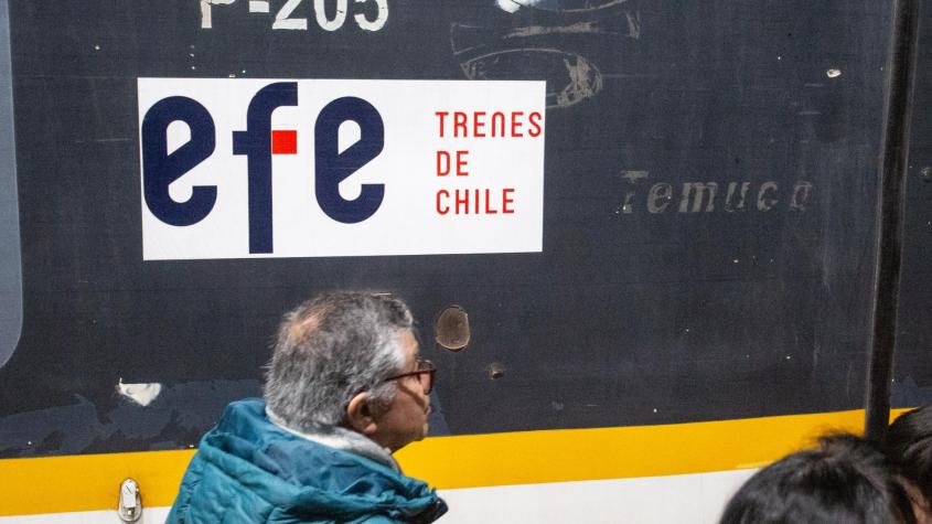 Informan descarrilamiento de Tren Santiago-Temuco: Hacía su primer viaje en siete años e iba con 250 pasajeros a bordo