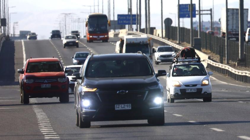 Restricción vehicular: los autos que no pueden circular este 7 de mayo