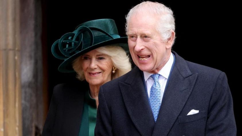 Revelan que el Rey Carlos III tendría efecto colateral por su tratamiento contra el cáncer