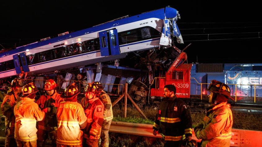 Registro muestra el momento exacto del violento choque de trenes en San Bernardo