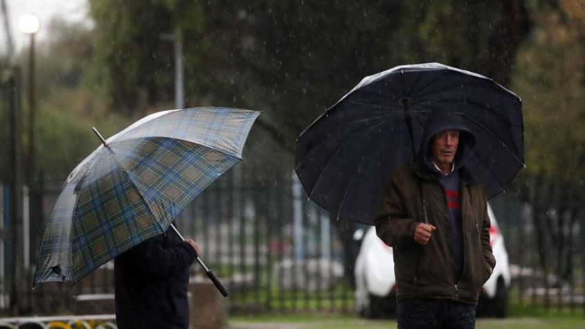 Lluvia en la región Metropolitana: ¿En qué sectores precipitará?