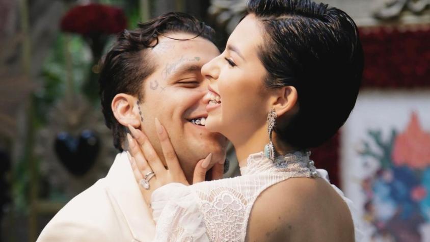 Con románticas fotos: Christian Nodal y Ángela Aguilar confirman su matrimonio