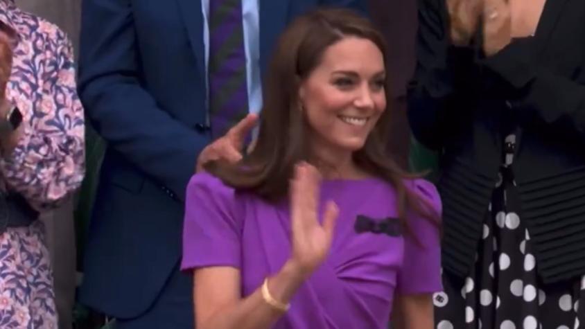 Bajo una lluvia de aplausos: Kate Middleton reapareció en la final de Wimbledon