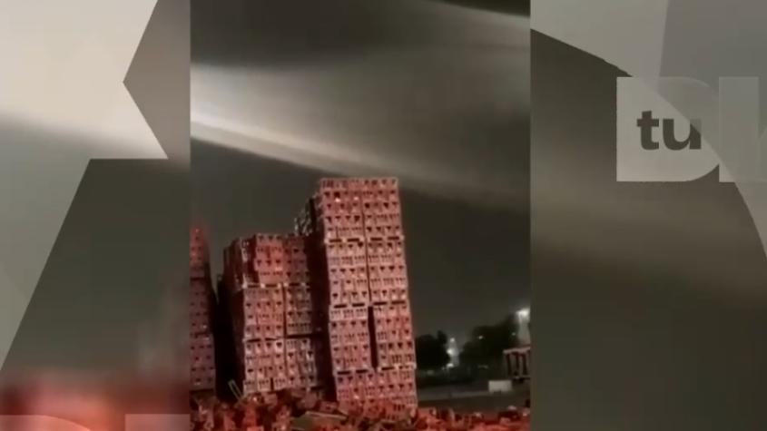 Viralizan registro de latas de bebidas volando por fuertes ráfagas de viento
