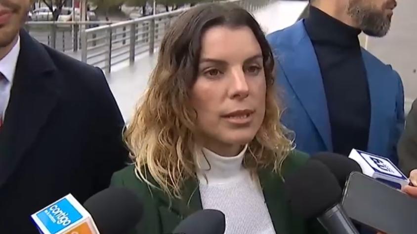 Con el Mago Valdivia de la mano: Así fue la llegada de Maite Orsini a la audiencia con Daniela Aránguiz
