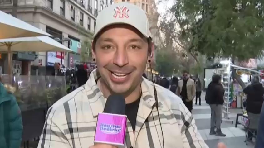 Rodrigo Gallina se encontró con reconocido actor en pleno centro de Santiago