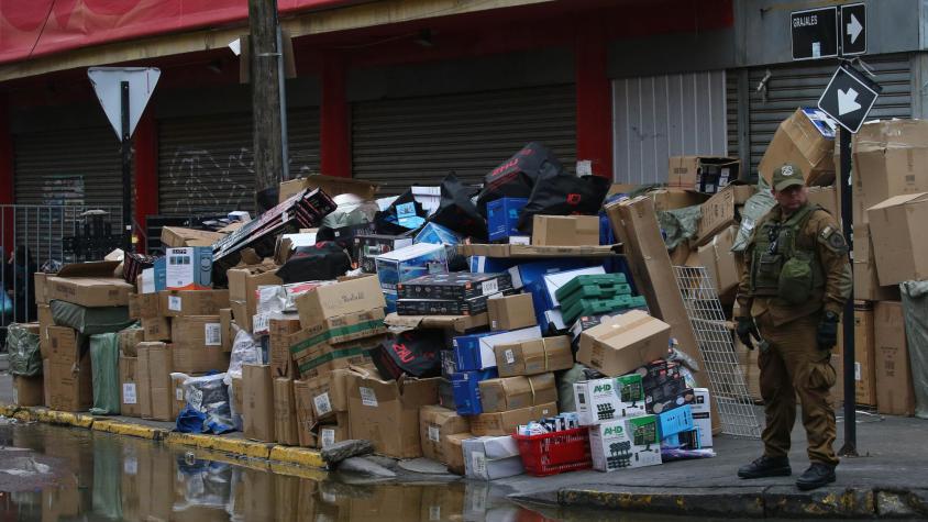 Más de 80 locales afectados: Barrio Meiggs se mantiene cerrado por pericias tras robo y gigantesco incendio
