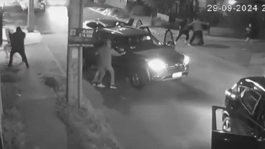 Delincuentes con subametralladora realizan encerrona a una familia en Maipú: vecinos salieron a socorrer a las víctimas