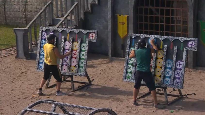 Ingenioso duelo de equipos dejó polémico resultado tras grave error de Pangal