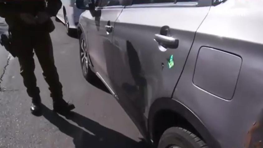 Durante fiscalización encontraron a sujeto que salió recién de la cárcel: Iba en un vehículo robado y con impactos de bala
