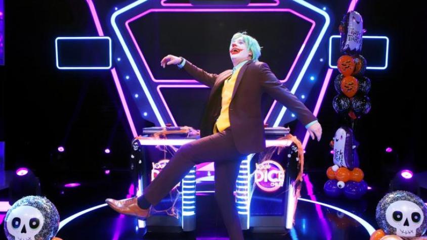 Con coreografía y caracterizado como el Joker: Martín Cárcamo animará hoy el especial de Halloween de "¡Qué dice Chile!"