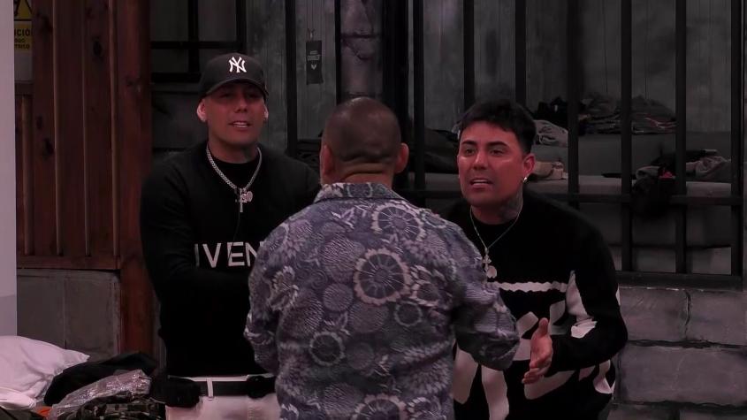 Malito y Dash encaran sin piedad a Caniulef y Sergio Rojas: "Los vamos a hacer c..."