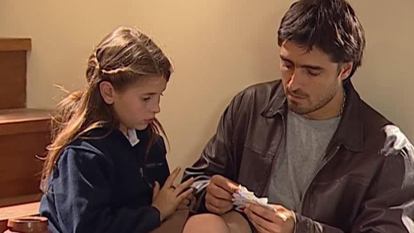 Papi Ricky | Capítulo 32 | Coloma se escapa