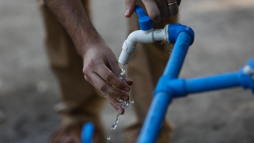 Aguas Andinas anuncia corte de agua para hoy en algunos sectores de la comuna de Santiago