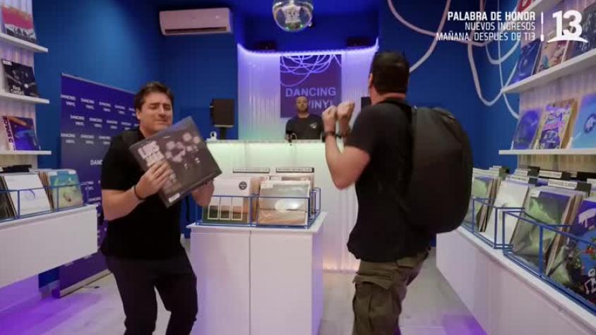 El divertido momento de Jorge y Pancho al encontrar un vinilo de Luis Jara en España