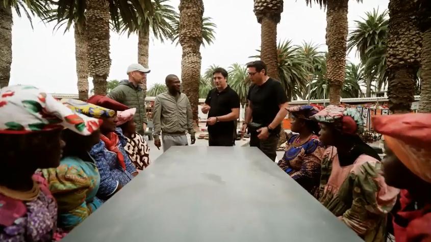 Pancho y Jorge conocen a las mujeres hereros y su trágica historia en Namibia