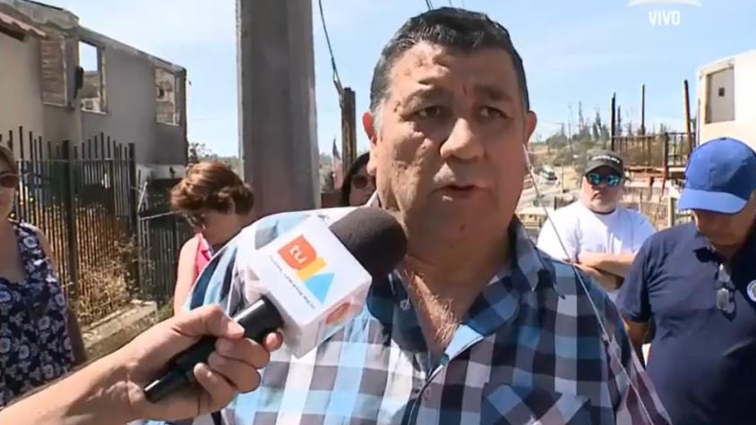 "El fuego no nos discriminó": Vecino afectado por megaincendio de Viña critica el criterio del Gobierno para acceder a ayuda social tras perder su casa