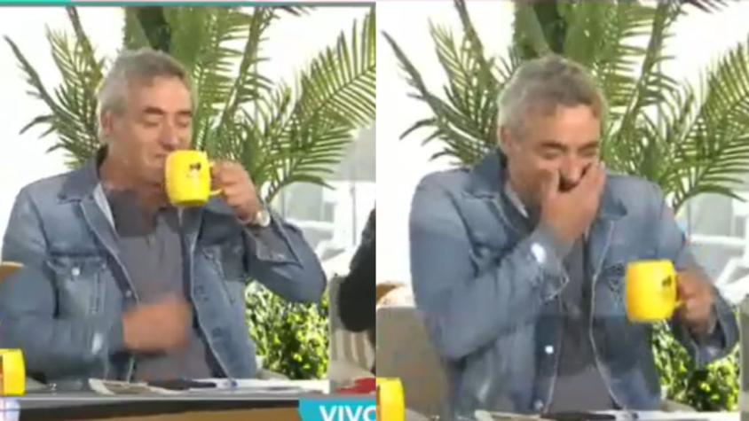 José Luis Repenning se trapica con café tras un ataque de risa: "Me acordé de un chiste"