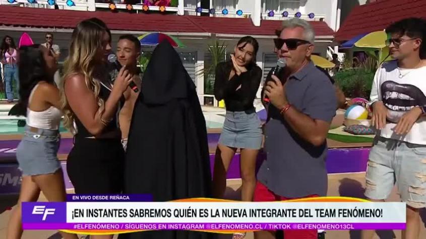 Cantó un tema de Selena: Conoce a Xavi, la nueva integrante de El Fenómeno