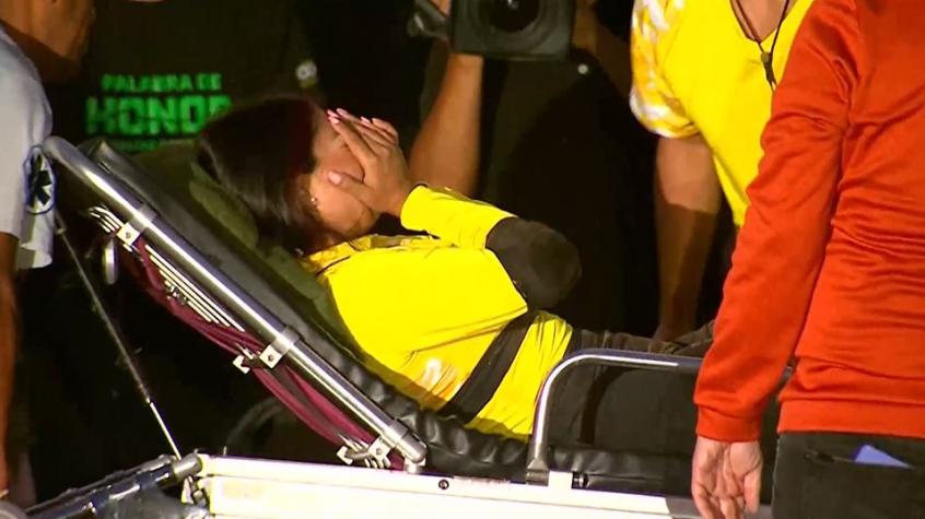 Lloró por el dolor: Fanny Cuevas terminó en una ambulancia tras feo accidente durante competencia
