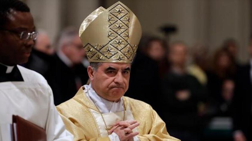Tensión en el Vaticano: Cardenal condenado por corrupción y sancionado por el Papa Francisco quiere entrar al Cónclave