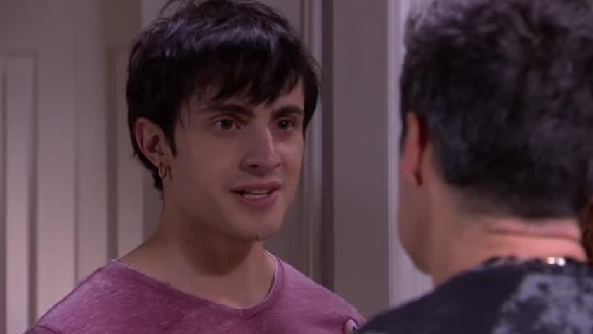 La Reina de Franklin | Capítulo 18 | Cristóbal no quiere separarse de Estefanía