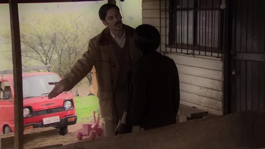 Secretos en el jardín | Capítulo 51 | Juan quiere proteger a su familia