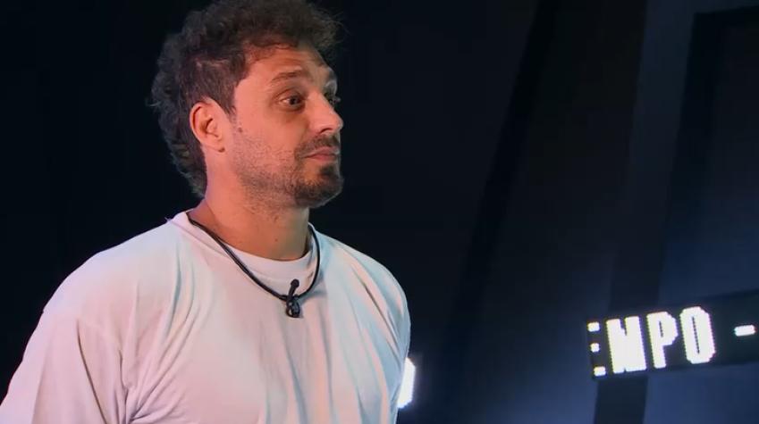 Atenea le plantea un difícil dilema a Joche Bibbó en Mundos Opuestos: esta fue la respuesta del cordobés