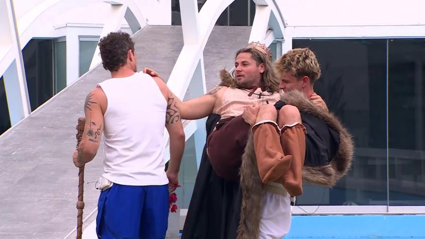 Resumen capítulo 17 de Mundos Opuestos: Duelo de equipos, Princeso el Rey y duras polémicas