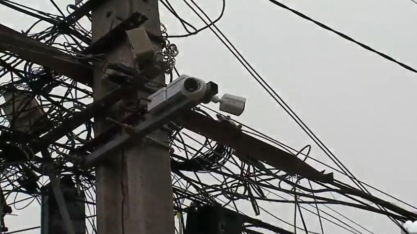 Narcos vigilaban barrio de Pedro Aguirre Cerda con cámaras de alta tecnología: estaban en postes y conectadas a Wifi