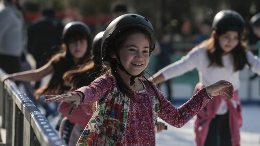 Panorama de vacaciones de invierno: Pista de patinaje sobre hielo gratis en estas tres comunas
