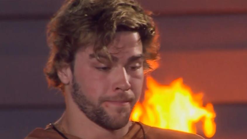 “Dijiste que no la votarías”: José Pablo Saavedra es apuntado en redes sociales por fea traición