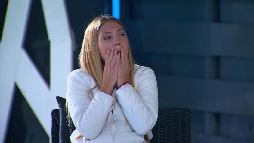 “Me tuve que bañar de nuevo”: Disley vivió “asqueroso” momento y desató reacciones en las redes