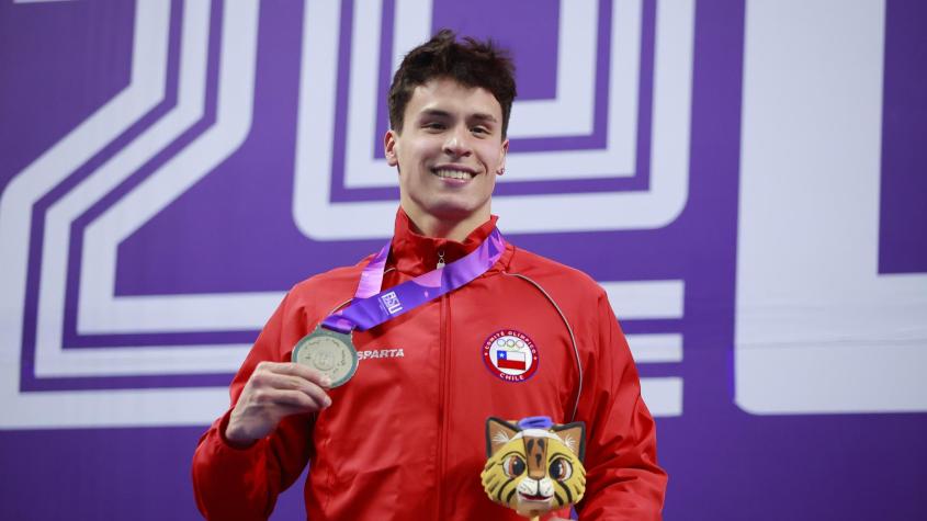 Chilenos en ASU 2025: ¡Tuvo su revancha! Lazzerini arremete con un bronce en la natación